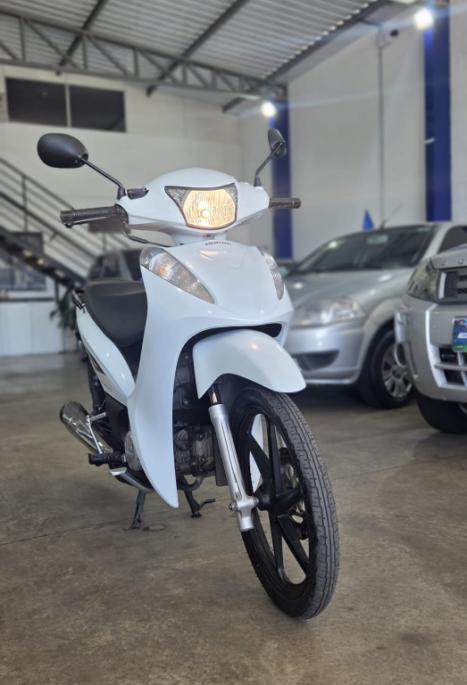 HONDA Biz 125 EX, Foto 3