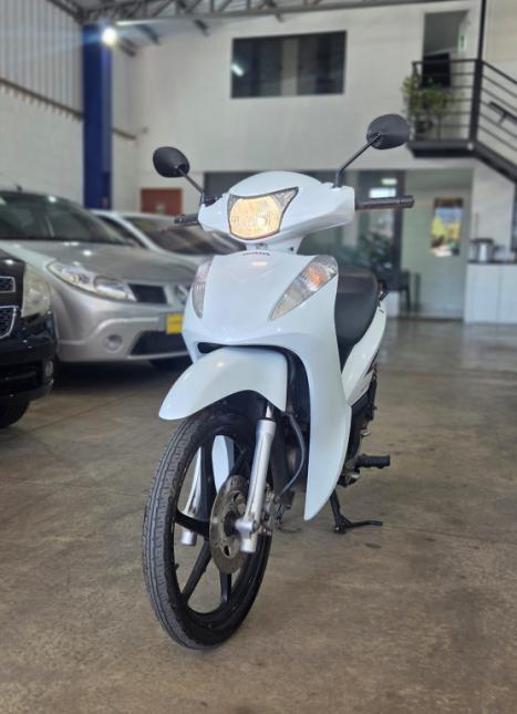 HONDA Biz 125 EX, Foto 4