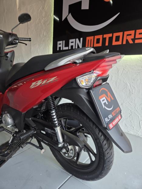 HONDA Biz 125 EX, Foto 6
