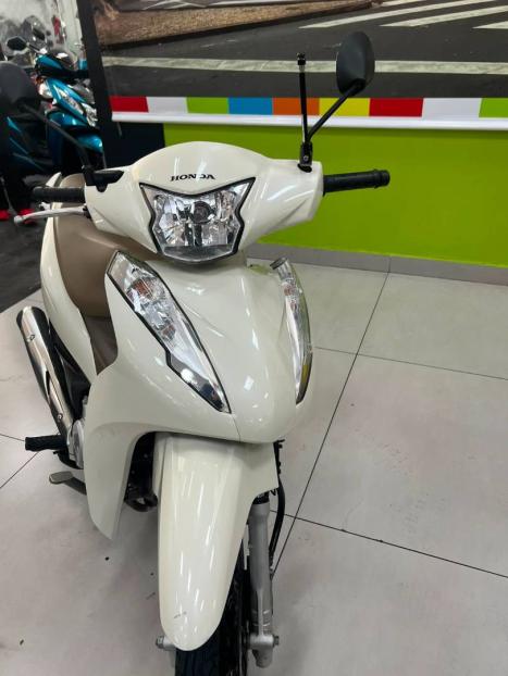 HONDA Biz 125 EX, Foto 3