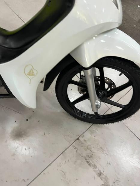 HONDA Biz 125 EX, Foto 5