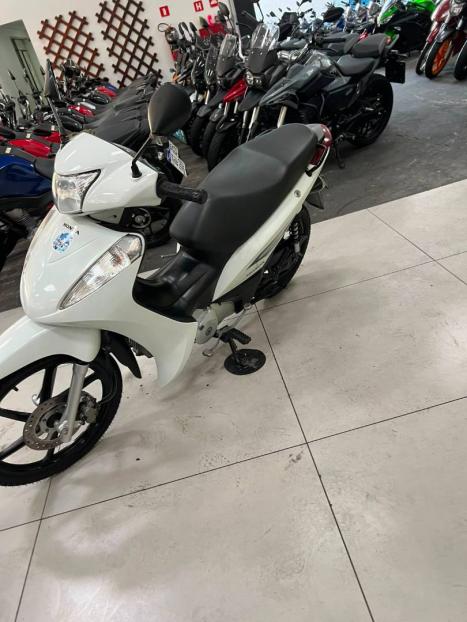 HONDA Biz 125 EX, Foto 10