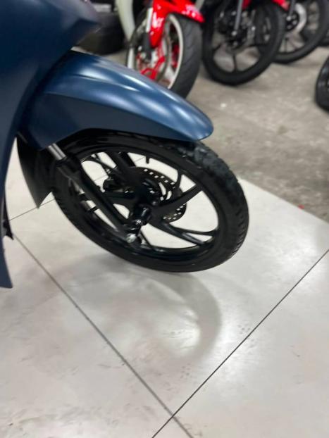HONDA Biz 125 EX, Foto 6