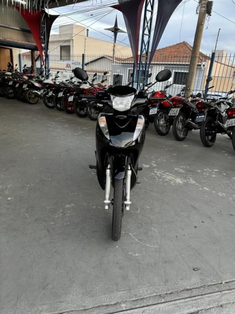 HONDA Biz 125 EX, Foto 7