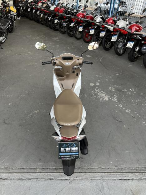 HONDA Biz 125 EX, Foto 7