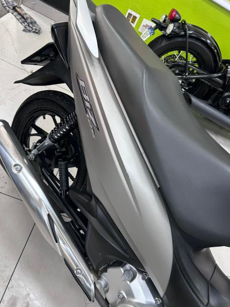 HONDA Biz 125 EX, Foto 3