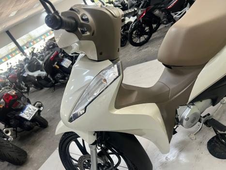 HONDA Biz 125 EX, Foto 2