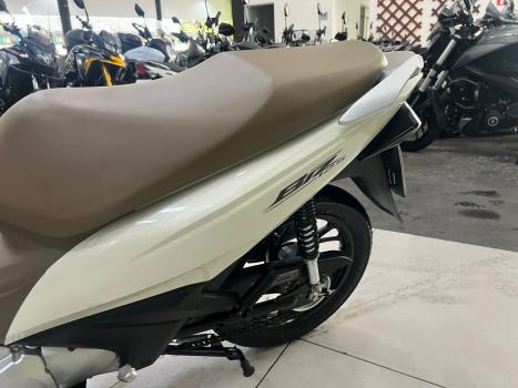 HONDA Biz 125 EX, Foto 4