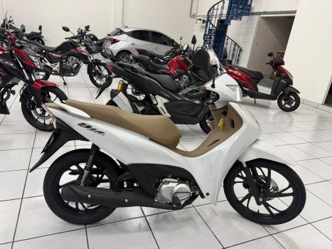 HONDA Biz 125 EX, Foto 1
