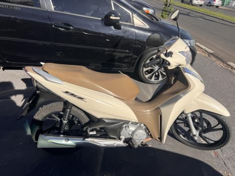 HONDA Biz 125 EX, Foto 2