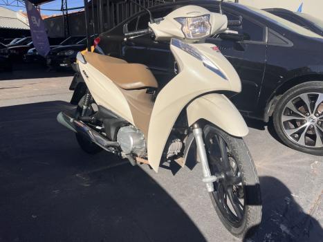 HONDA Biz 125 EX, Foto 3