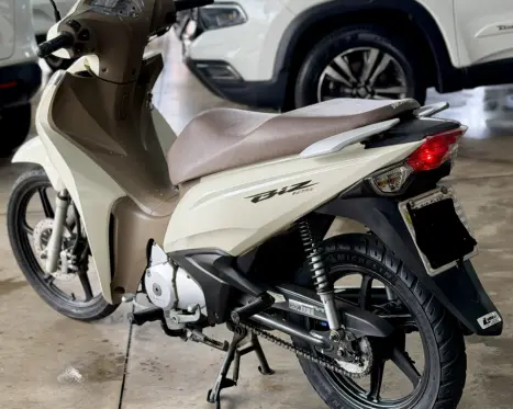 HONDA Biz 125 EX, Foto 3