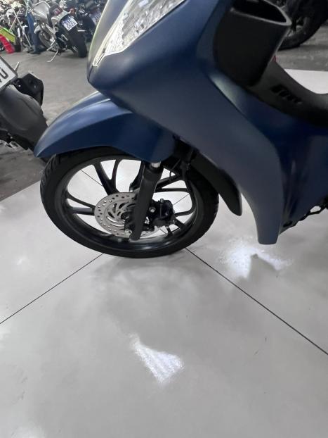 HONDA Biz 125 EX, Foto 10