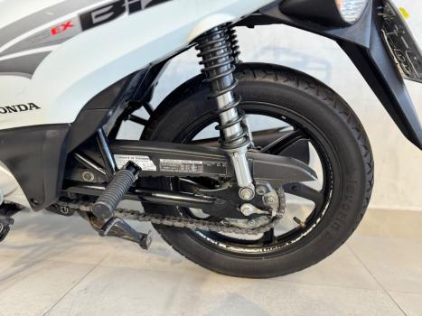 HONDA Biz 125 EX, Foto 9