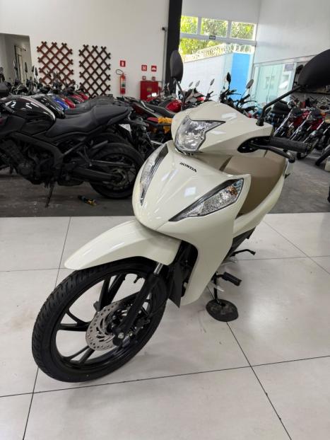 HONDA Biz 125 EX, Foto 7