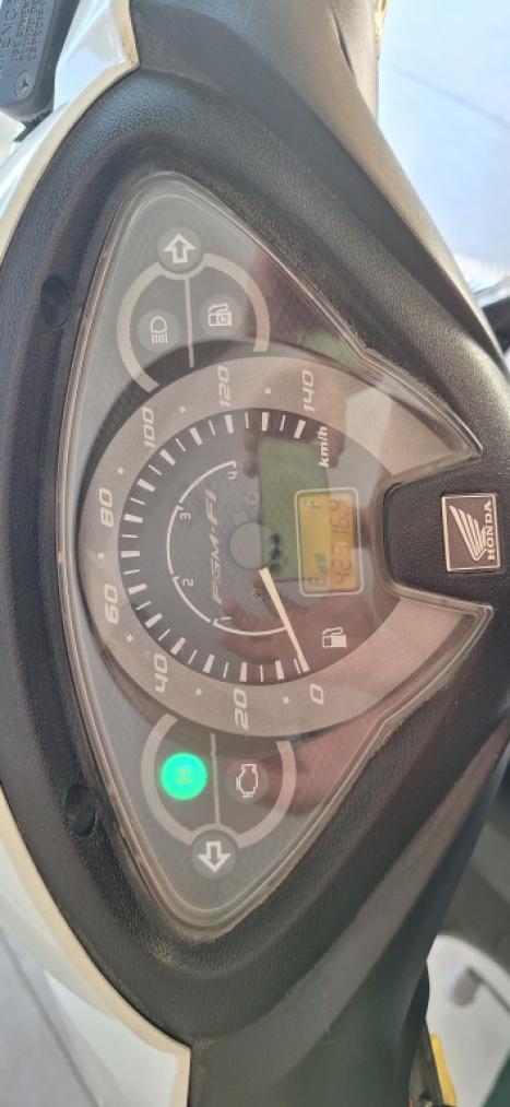 HONDA Biz 125 EX, Foto 3