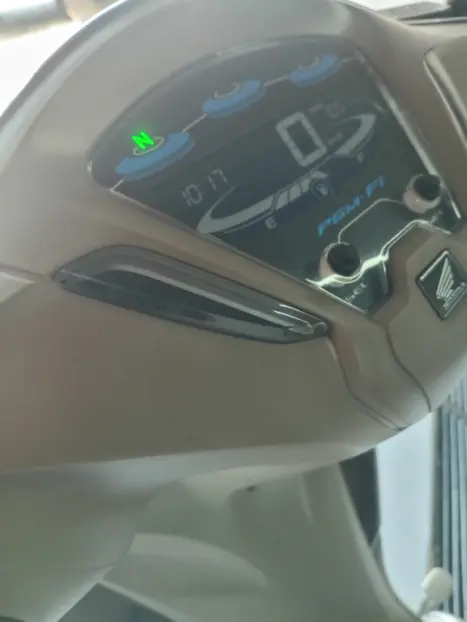 HONDA Biz 125 FLEX, Foto 6