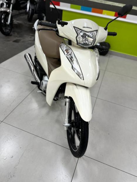 HONDA Biz 125 FLEX, Foto 4