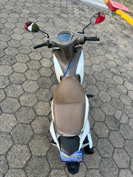 HONDA Biz 125 FLEX, Foto 4