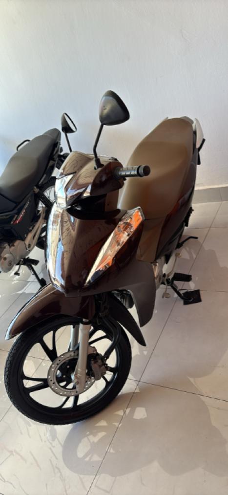 HONDA Biz 125 FLEX, Foto 1