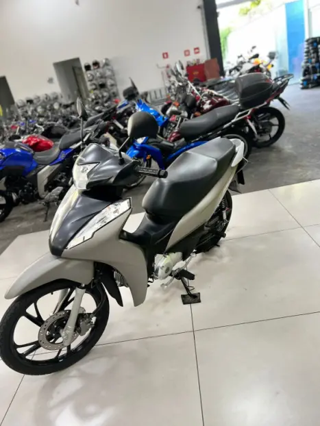HONDA Biz 125 FLEX, Foto 9
