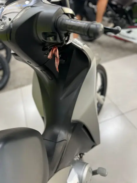 HONDA Biz 125 FLEX, Foto 10