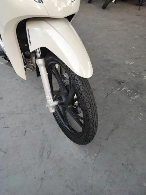 HONDA Biz 125 FLEX, Foto 4