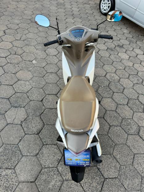 HONDA Biz 125 FLEX, Foto 4