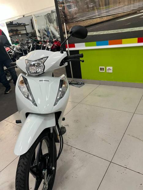 HONDA Biz 125 FLEX, Foto 2