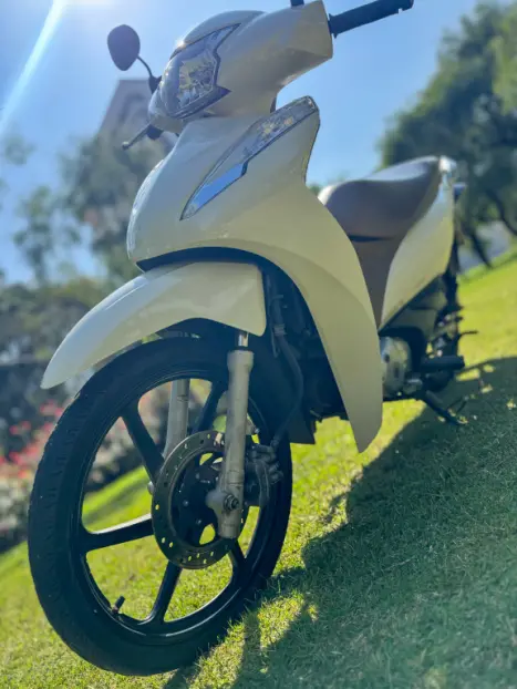 HONDA Biz 125 FLEX, Foto 4
