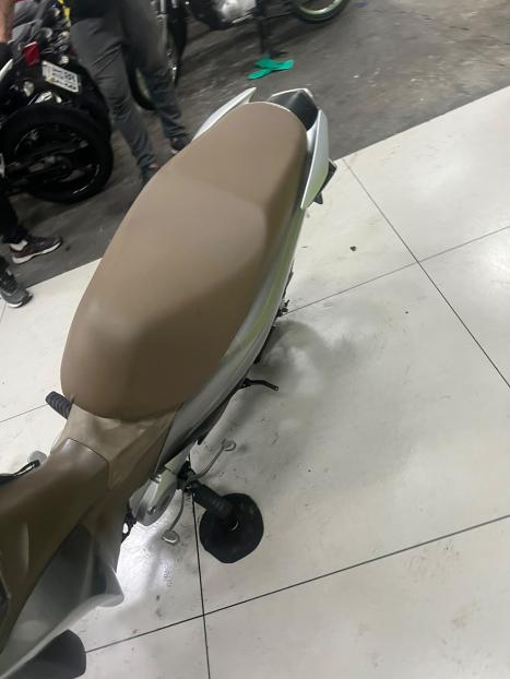 HONDA Biz 125 FLEX, Foto 4