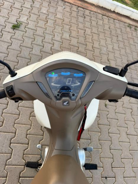 HONDA Biz 125 FLEX, Foto 4