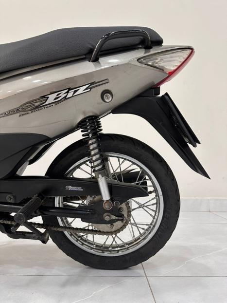 HONDA Biz 125 KS, Foto 7