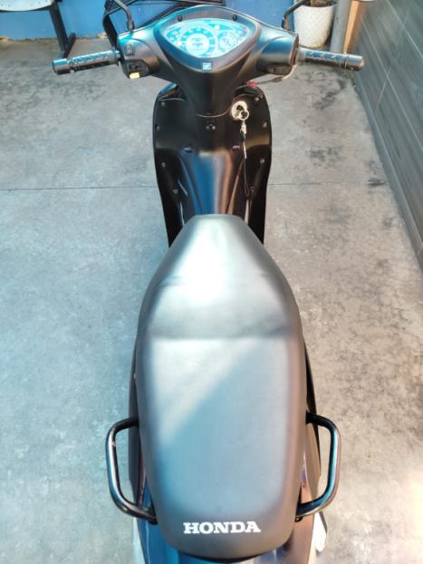 HONDA Biz 125 KS, Foto 2