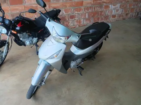 HONDA Biz 125 KS, Foto 2