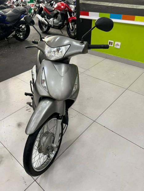 HONDA Biz 125 KS, Foto 4