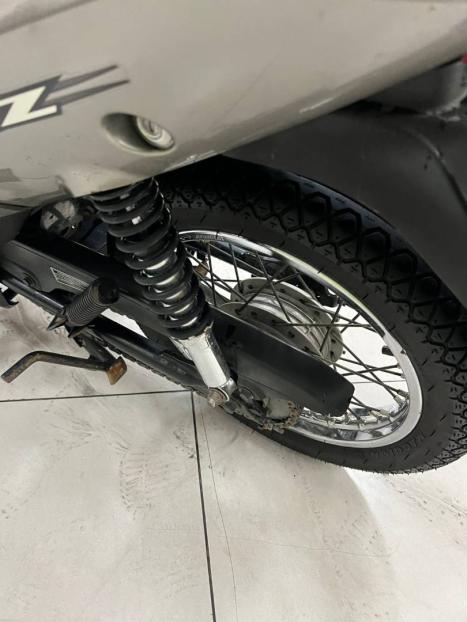 HONDA Biz 125 KS, Foto 8