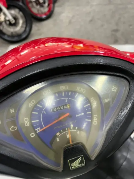 HONDA Biz 125 KS, Foto 5