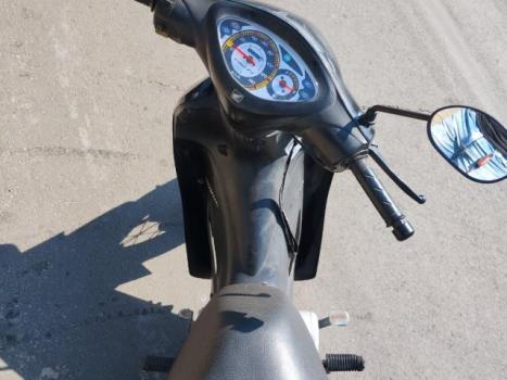 HONDA Biz 125 KS, Foto 4