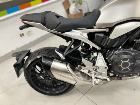 HONDA CB 1000 R , Foto 5