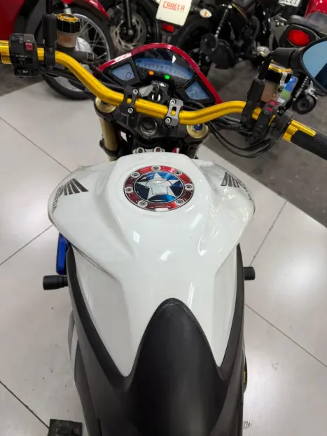 HONDA CB 1000 R , Foto 11