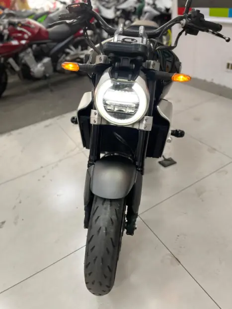 HONDA CB 1000 R ABS, Foto 3