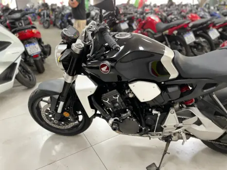 HONDA CB 1000 R ABS, Foto 7