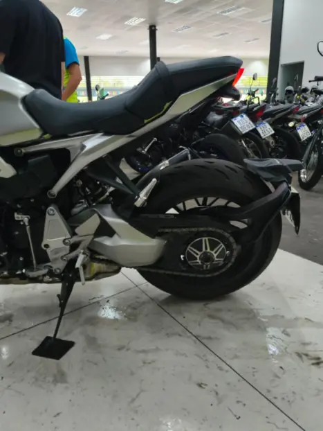 HONDA CB 1000 R ABS, Foto 10