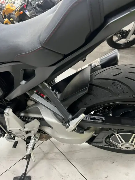 HONDA CB 1000 R ABS, Foto 7