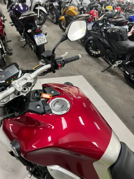 HONDA CB 1000 R ABS, Foto 11