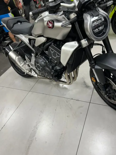 HONDA CB 1000 R ABS, Foto 6