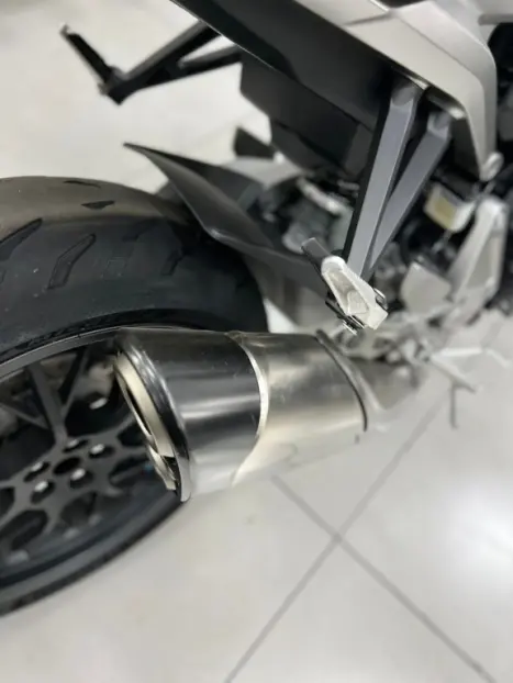 HONDA CB 1000 R ABS, Foto 11