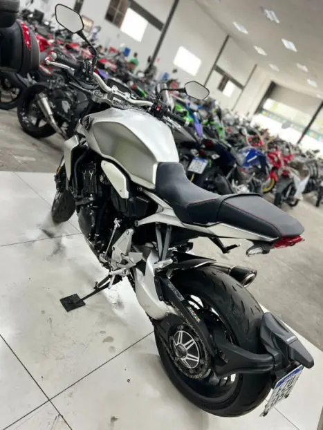 HONDA CB 1000 R ABS, Foto 15