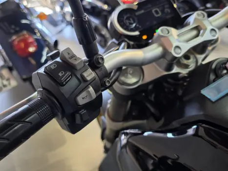 HONDA CB 1000 R ABS, Foto 10